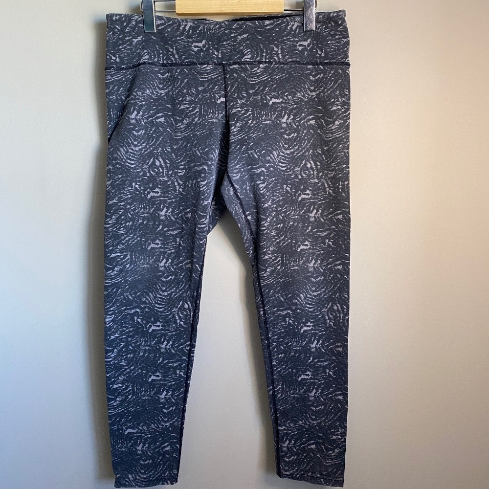 Tuff Athletics Women's Gray Pattern Yoga Pant Legging Size X-Large‎